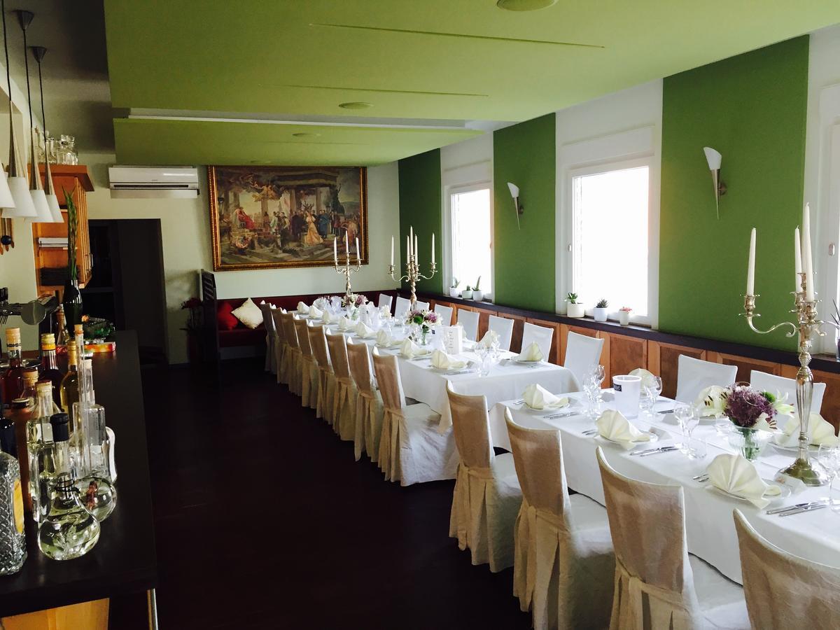 Hotel Restaurant Vater Rhein Woerth am Rhein Dış mekan fotoğraf
