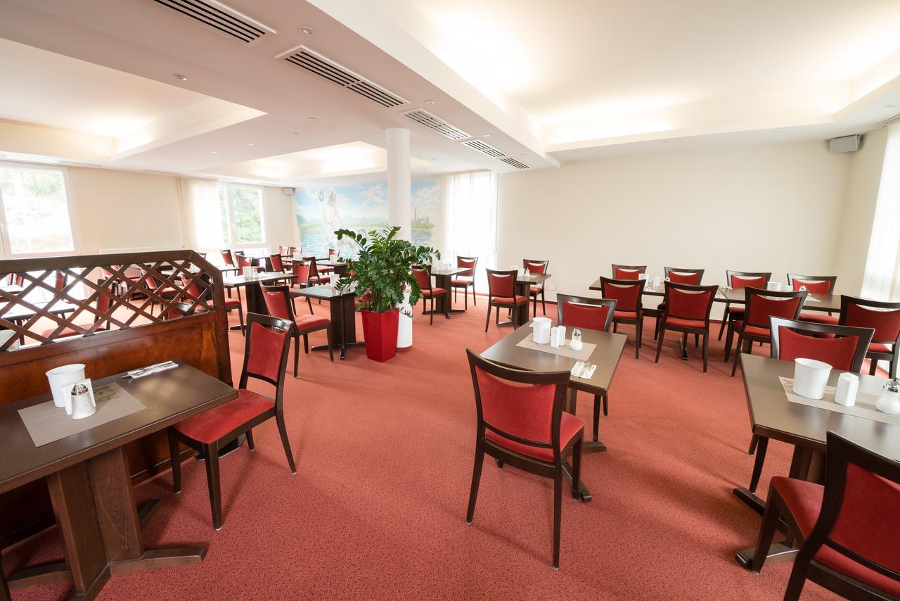 Hotel Restaurant Vater Rhein Woerth am Rhein Dış mekan fotoğraf